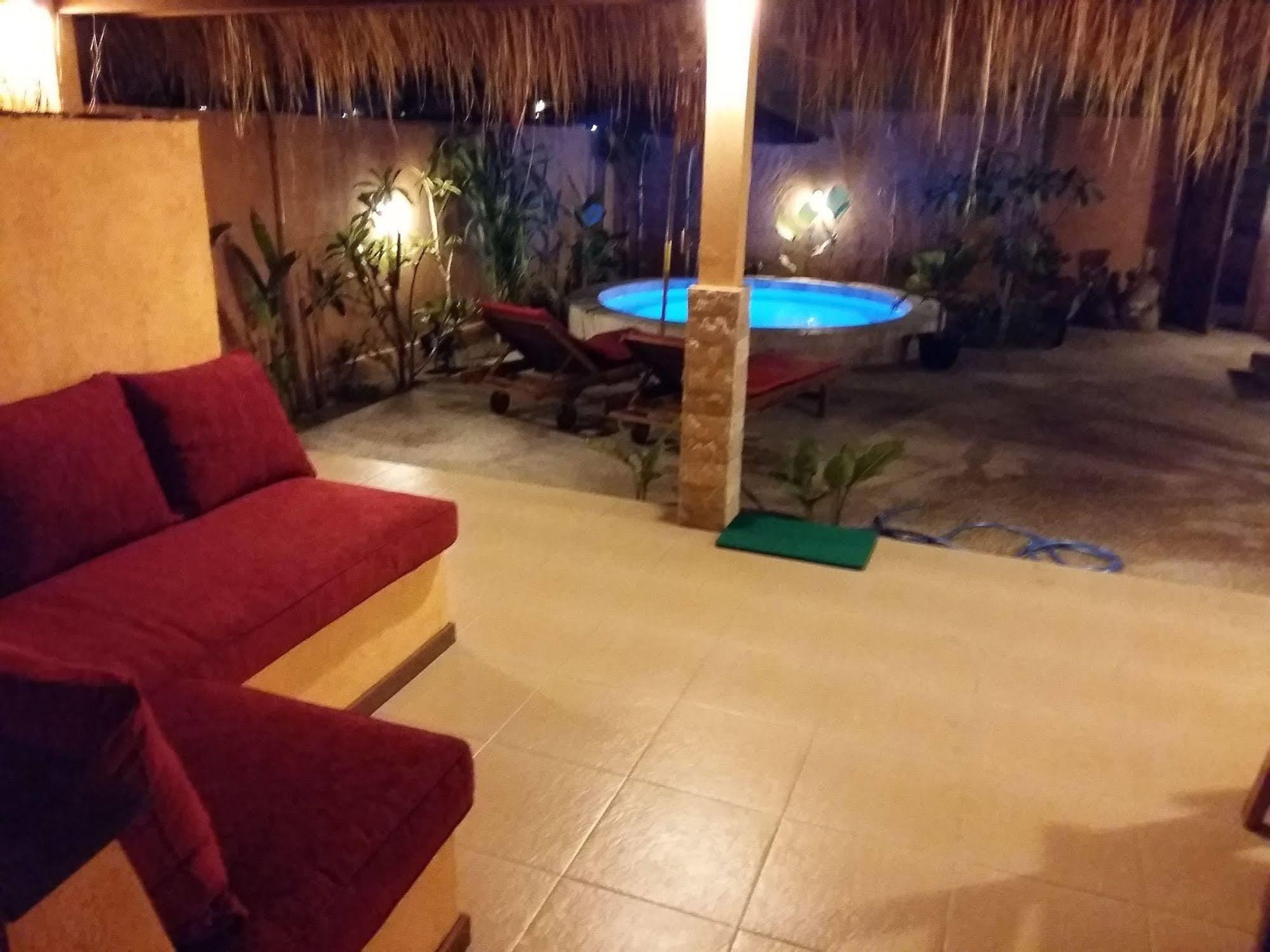 Santan Gili Cottages Gili Trawangan Exterior photo